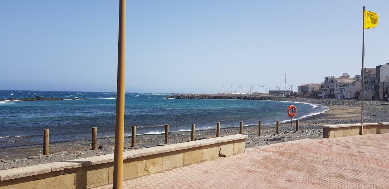 Apartamento muelle Pozo Izquierdo Bagian luar foto
